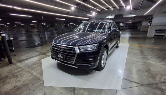Audi • Q5