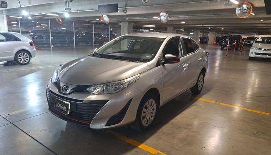 Toyota • Yaris