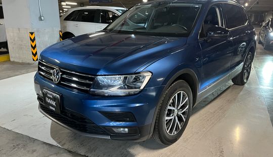 Volkswagen • Tiguan