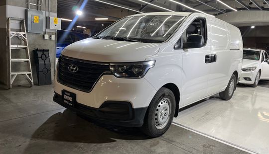 Hyundai • Starex