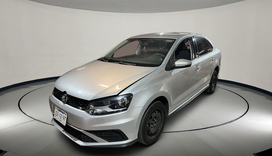 Volkswagen • Vento