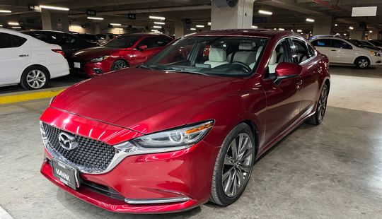 Mazda • Mazda 6