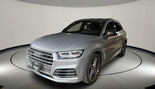 Audi • SQ5