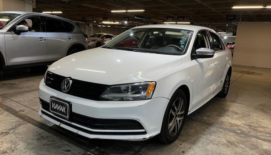 Volkswagen • Jetta