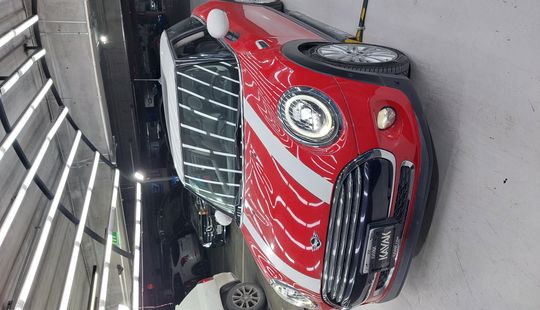 Mini • Cooper