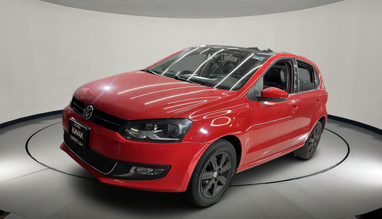 Volkswagen • Polo