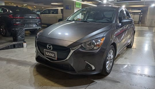 Mazda • Mazda 2
