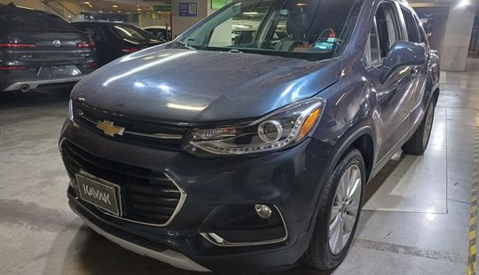 Chevrolet • Trax