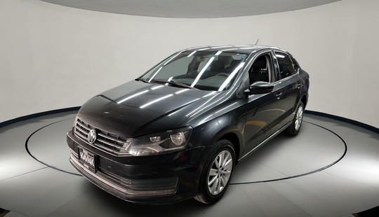 Volkswagen • Vento