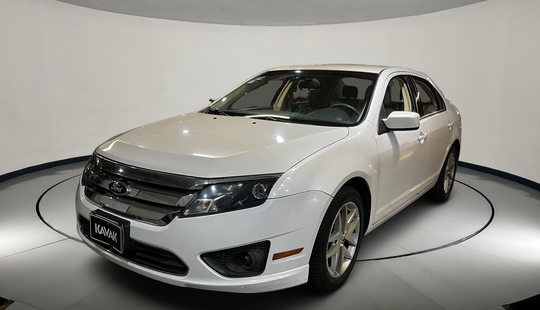 Ford • Fusion