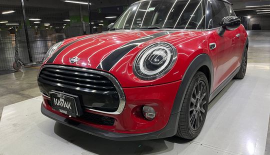 Mini • Cooper