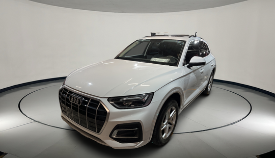 Audi • Q5