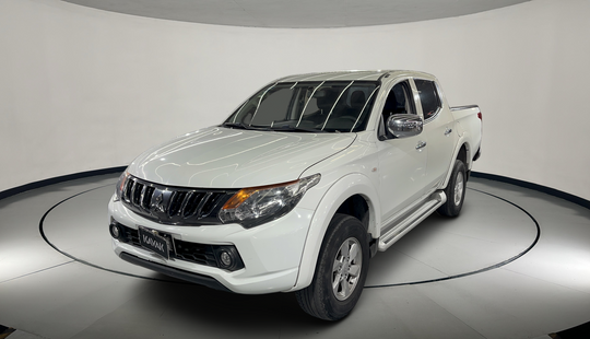 Mitsubishi • L200