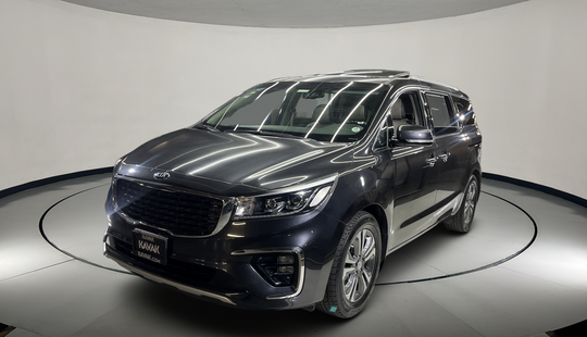 Kia • Sedona