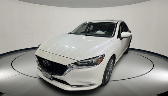 Mazda • Mazda 6