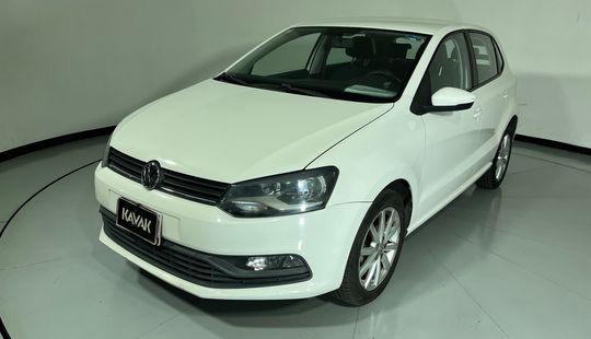 Volkswagen • Polo
