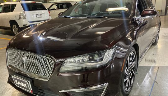 Lincoln • MKZ