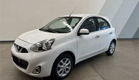 2020 • 53,000 km • Manual