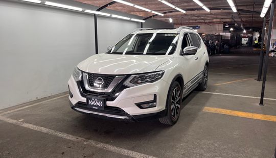 Nissan • X-Trail