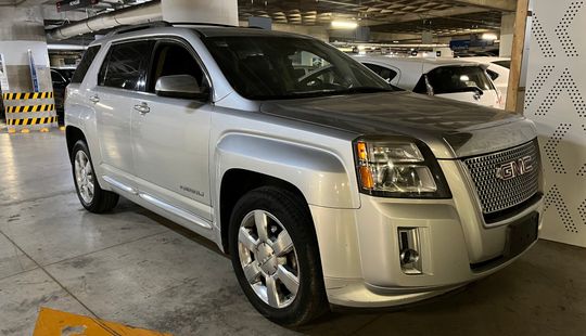 Gmc • Terrain