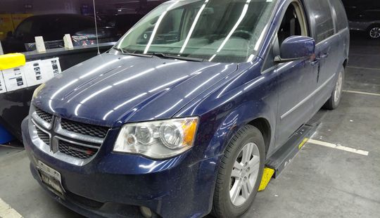 Dodge • Grand Caravan