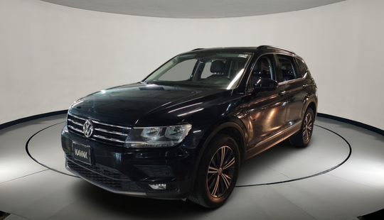 Volkswagen • Tiguan