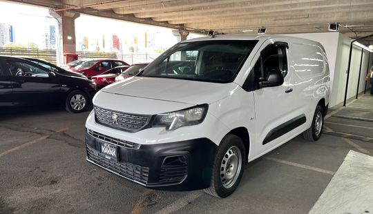 Peugeot • Partner