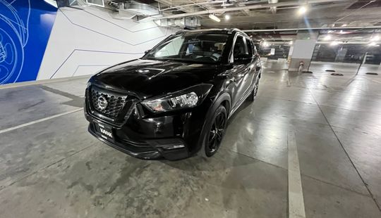 2018 • 84,000 km • Automático