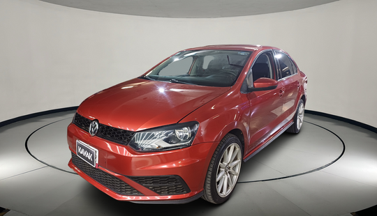 Volkswagen • Vento