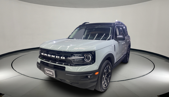 Ford • Bronco