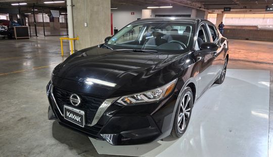 Nissan • Sentra