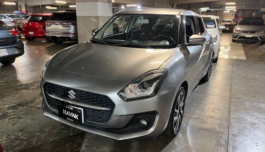 Suzuki • Swift