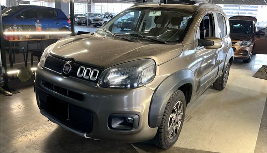 Fiat • Uno