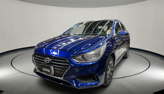 Hyundai • Accent