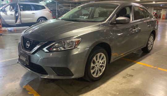 Nissan • Sentra