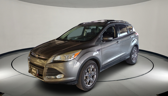 Ford • Escape