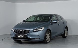 Volvo • V40