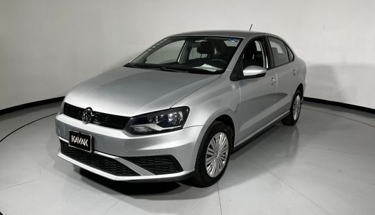 2020 • 78,610 km • Manual