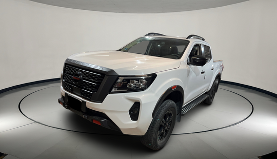 Nissan • Frontier