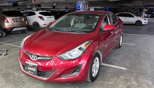 Hyundai • Elantra