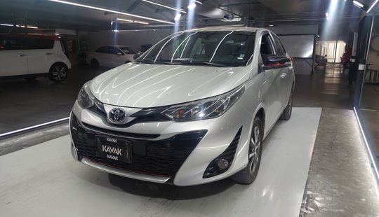 Toyota • Yaris