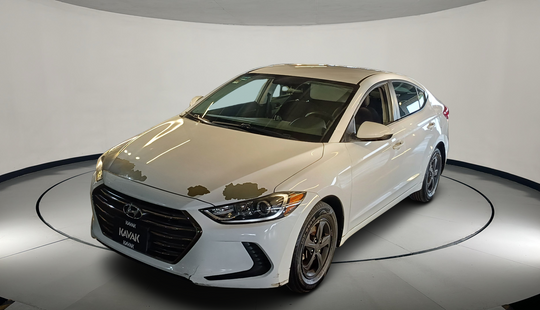 Hyundai • Elantra