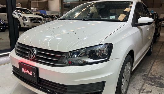 Volkswagen • Vento