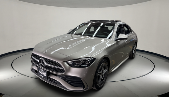 Mercedes Benz • Clase C
