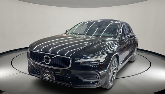 Volvo • S60