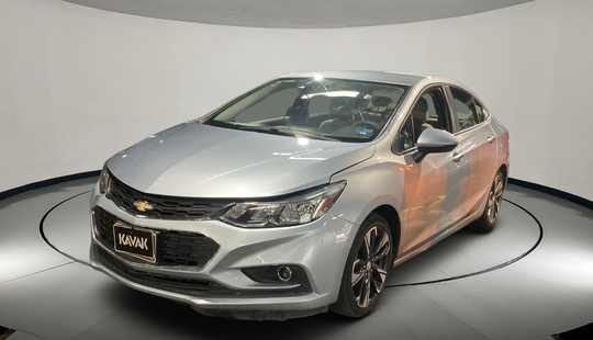 Chevrolet • Cruze