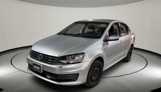 Volkswagen • Vento