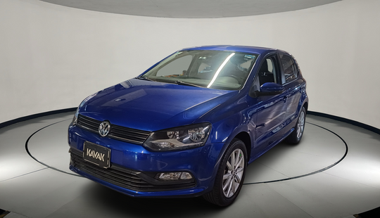 Volkswagen • Polo