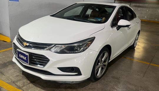 Chevrolet • Cruze