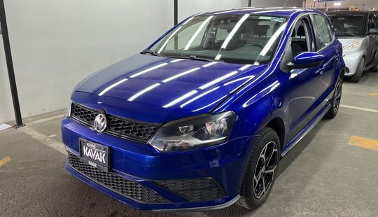Volkswagen • Polo